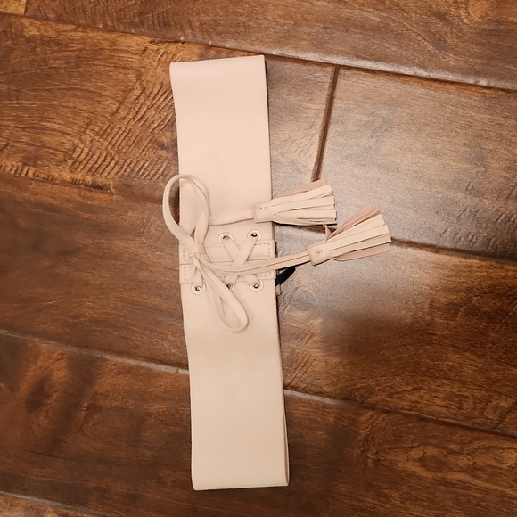 Express corset style belt - Picture 2 of 5